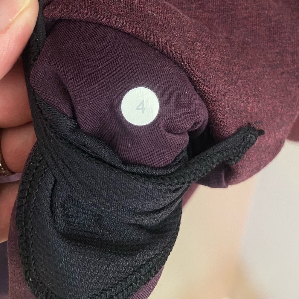 Lululemon That's A Wrap Heathered Bordeaux Drama Ladies Size 4 Comfy Athleisure - Picture 8 of 14